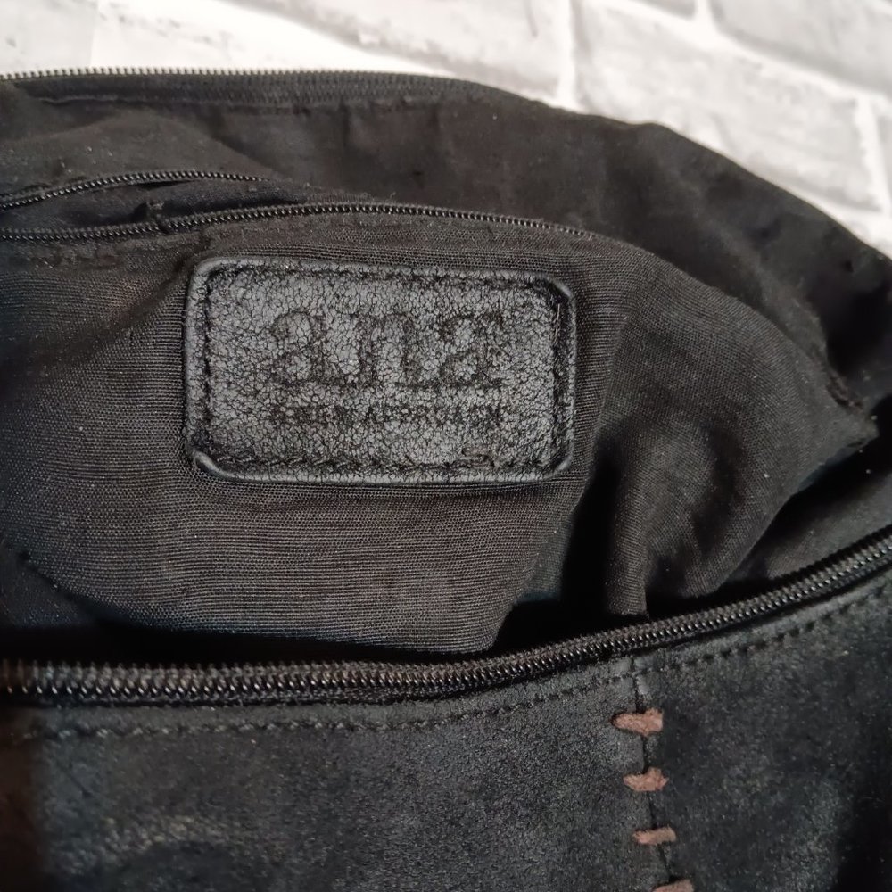 a.n.a. A NEW APROACH Genuine Suede Leather Hand/Shoulder  Bag Purse Large Pocket - Picture 10 of 11